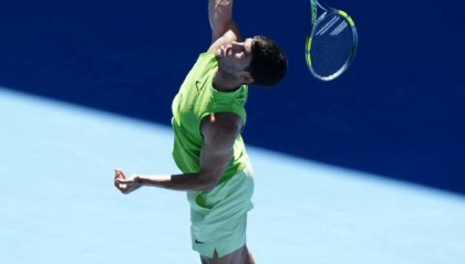 星空体育官网-阿卡晋级网友调侃打了场教学赛，一纪录追平博格公开赛年代第一